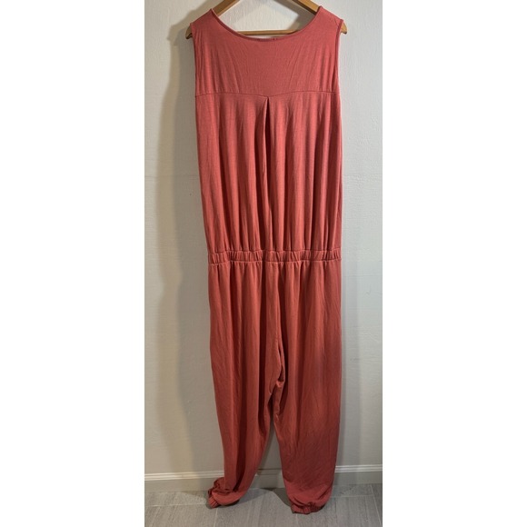 Zenana Women's Plus Romper Jumper Coral Knit Tank Button Tie Waist Size 3X - Picture 3 of 6